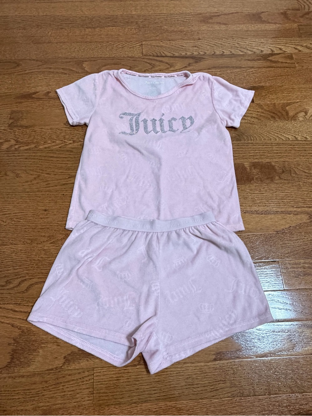 Juicy Couture Light Pink Girls' Short Pajama Set